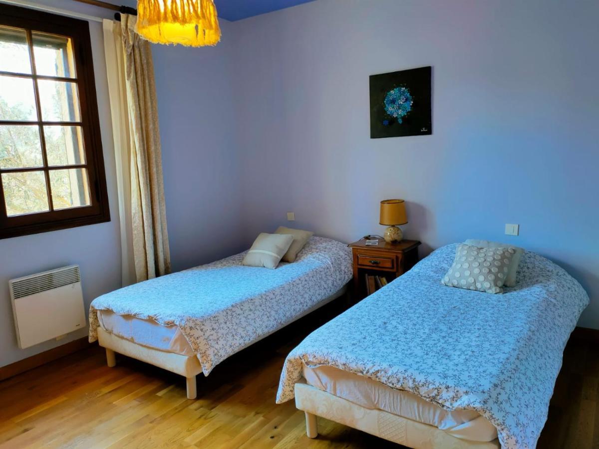 Villa Les Chariotins Draguignan Esterno foto