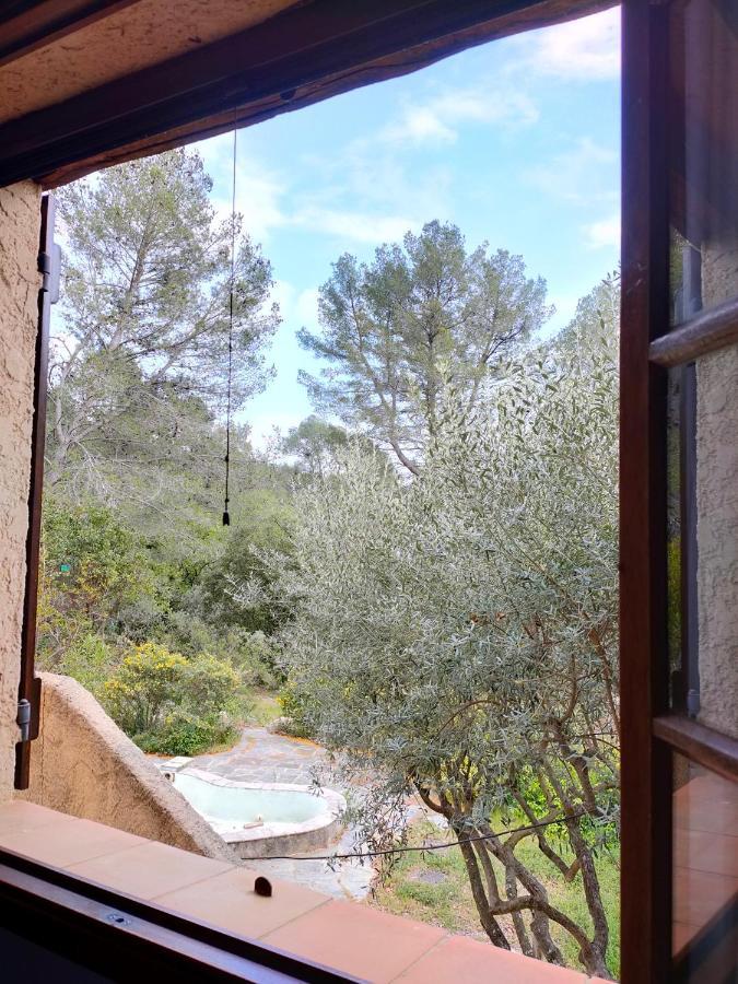 Villa Les Chariotins Draguignan Esterno foto